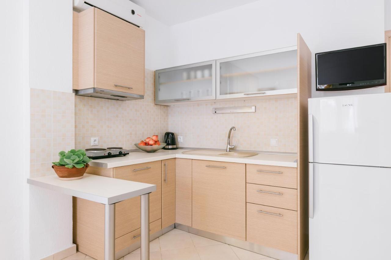 Anastasia Apartments 卡尼奥提 外观 照片